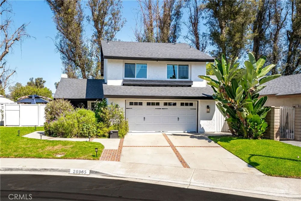 26965 Parkmont Lake Forest, CA 92630