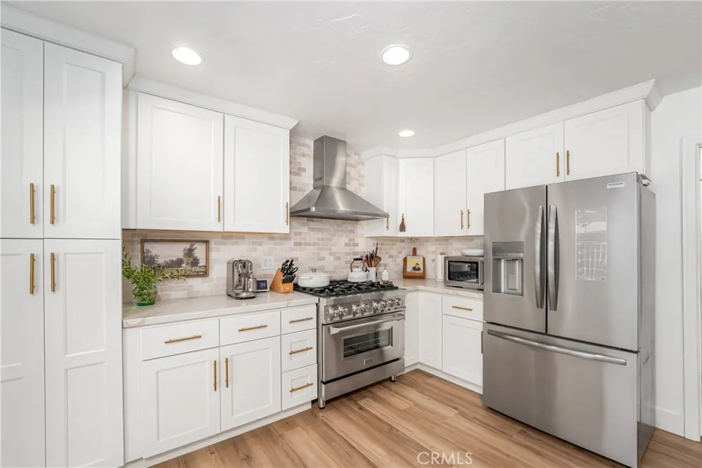 26965 Parkmont Lake Forest, CA 92630