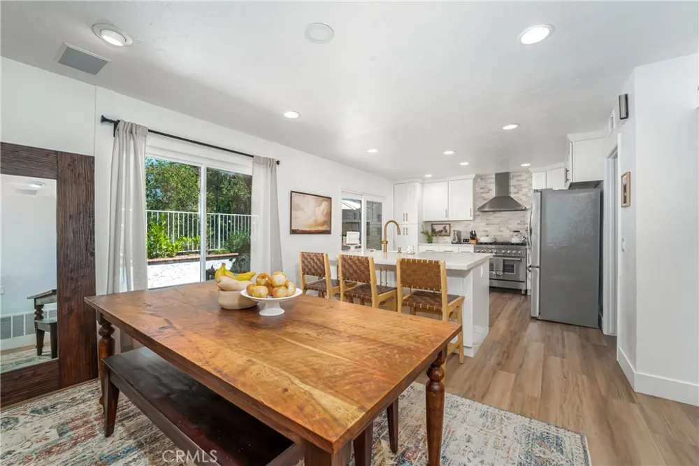 26965 Parkmont Lake Forest, CA 92630