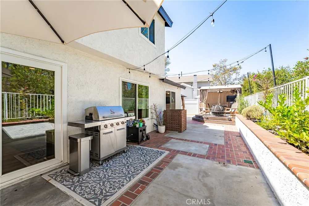 26965 Parkmont Lake Forest, CA 92630