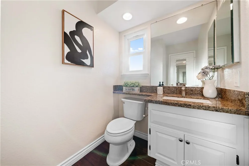 41 Hermosa Irvine, CA 92620