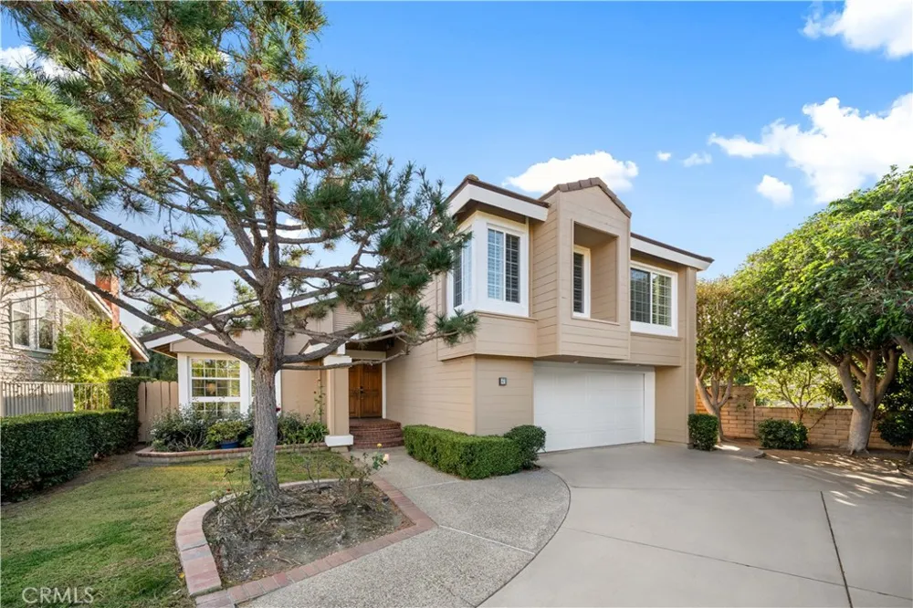 41 Hermosa Irvine, CA 92620