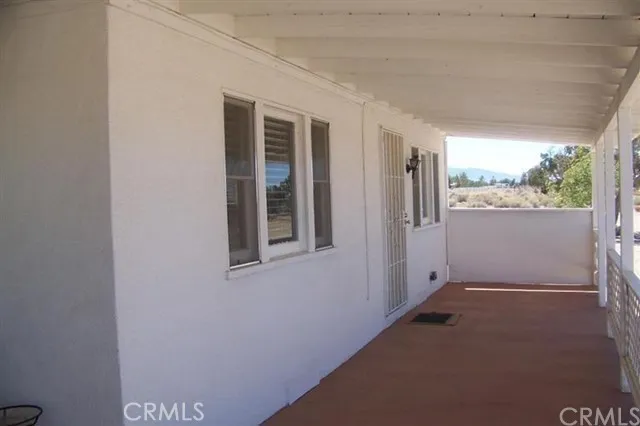 9548 White Road Phelan, CA 92371