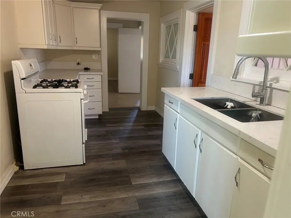 9548 White Road Phelan, CA 92371