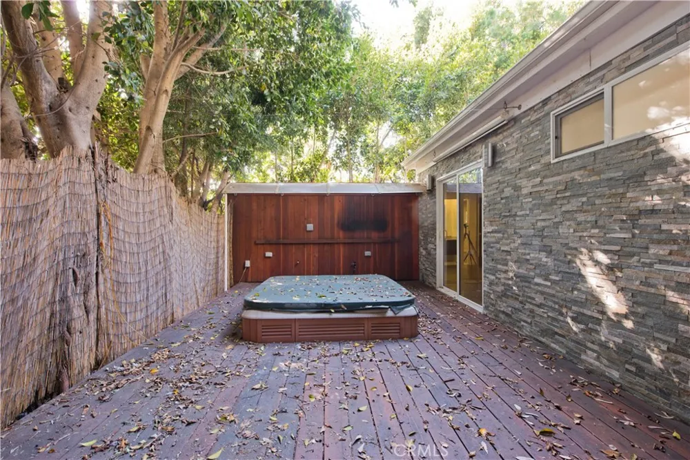 12413 Westminster Avenue Los Angeles, CA 90066