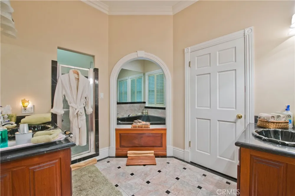 12413 Westminster Avenue Los Angeles, CA 90066