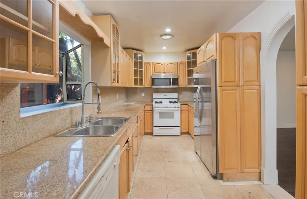 12413 Westminster Avenue Los Angeles, CA 90066
