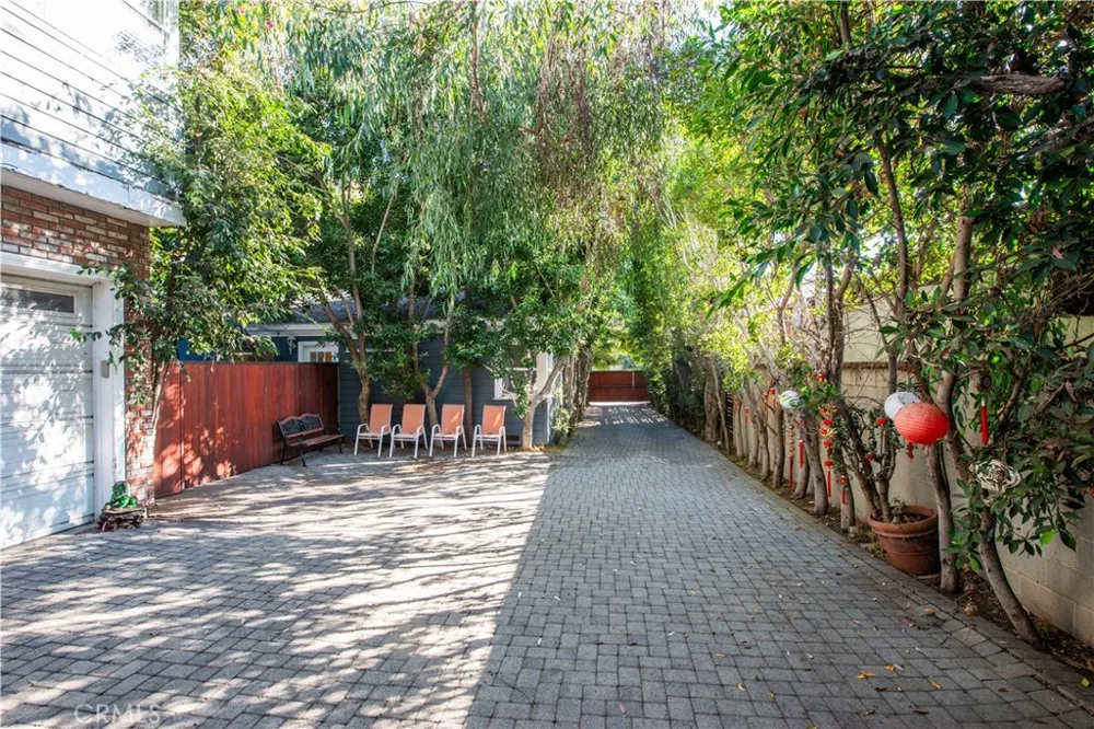 12413 Westminster Avenue Los Angeles, CA 90066