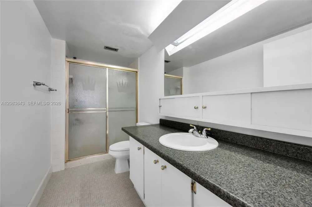 900 Bay Dr #601 Miami Beach, FL 33141