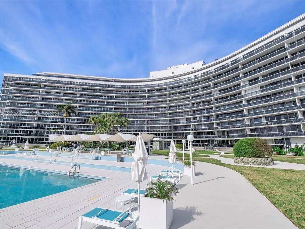 900 Bay Dr #601 Miami Beach, FL 33141