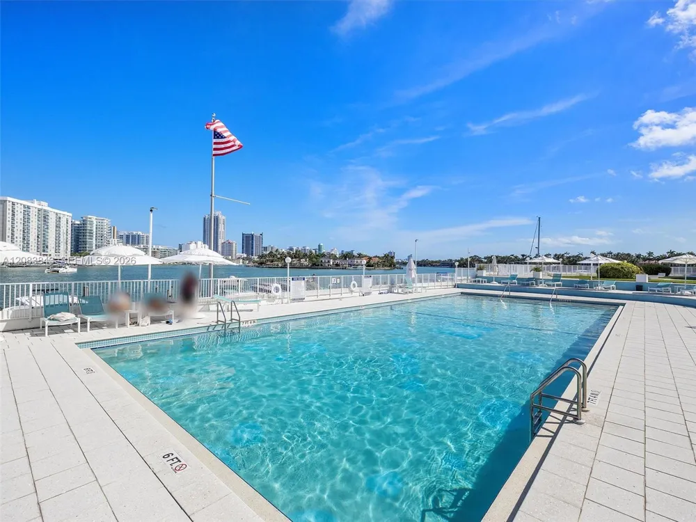 900 Bay Dr #601 Miami Beach, FL 33141