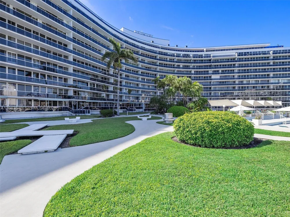 900 Bay Dr #601 Miami Beach, FL 33141