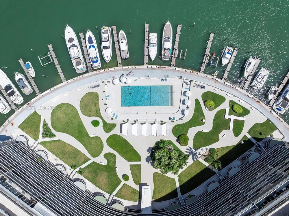 900 Bay Dr #601 Miami Beach, FL 33141