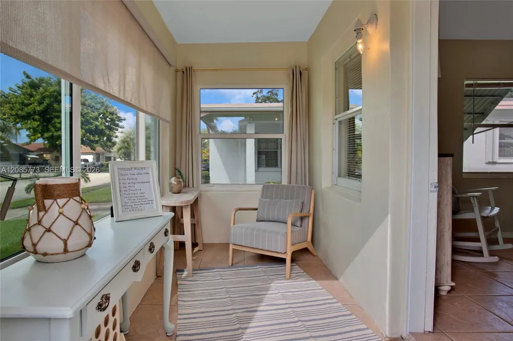 2315 Hope St Hollywood, FL 33020