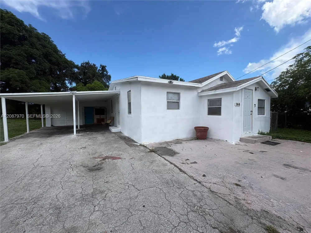 144 NW 7th Ave #1 Dania Beach, FL 33004
