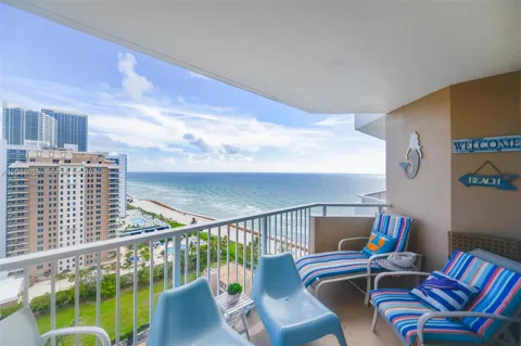 1950 S Ocean Dr #18B