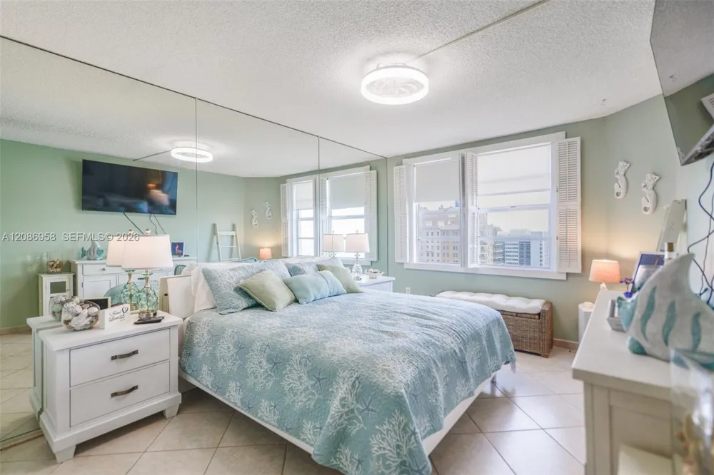 1950 S Ocean Dr #18B Hallandale Beach, FL 33009