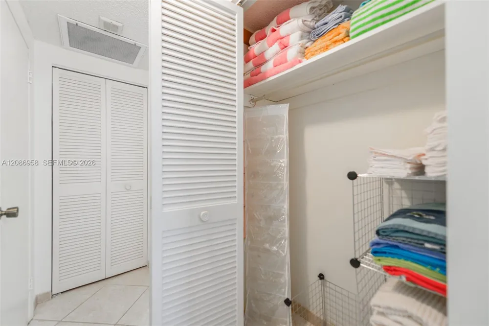 1950 S Ocean Dr #18B Hallandale Beach, FL 33009