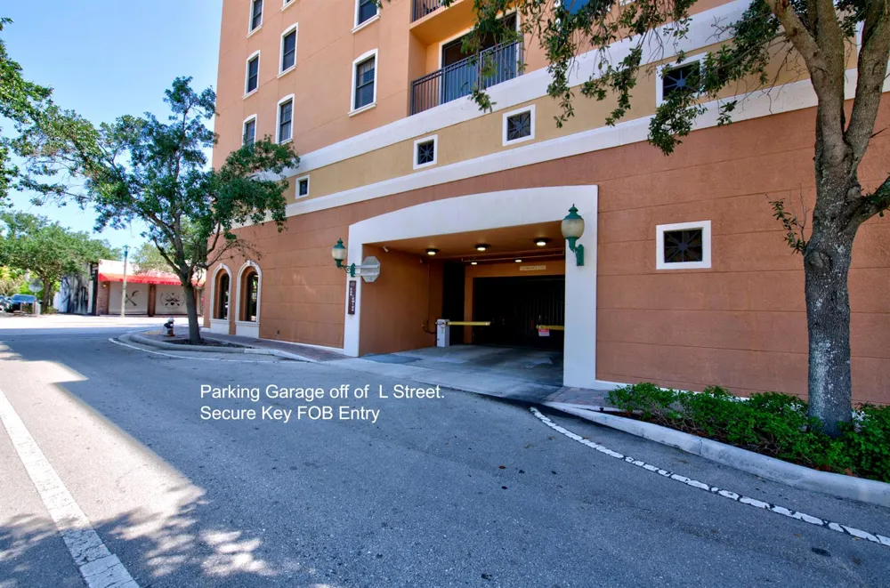 511 Lucerne Avenue #512 