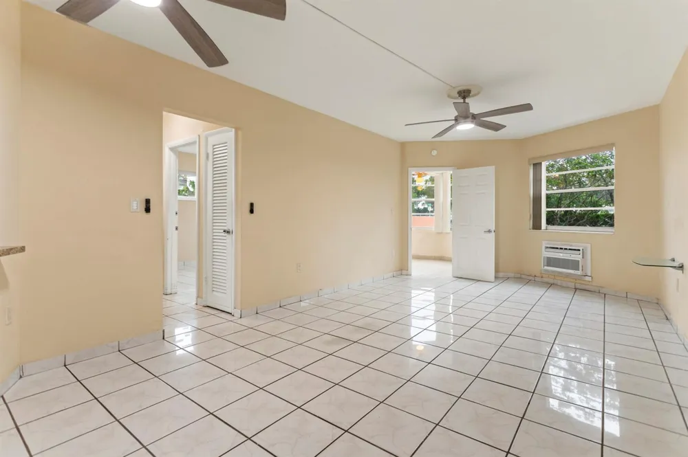 18630 NE 18TH AVENUE #134 Miami, FL 33179