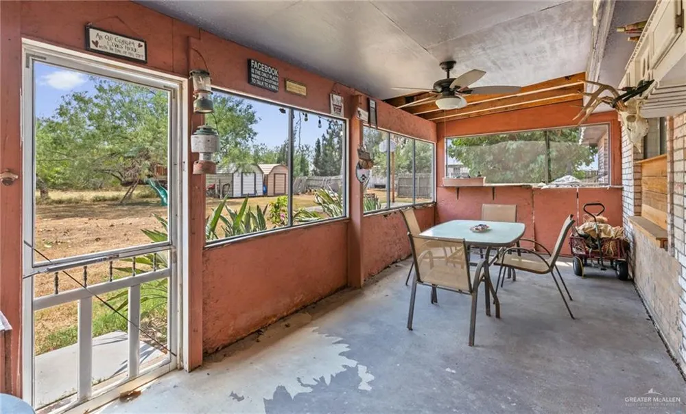 26813 Solis Road La Feria, TX 78559