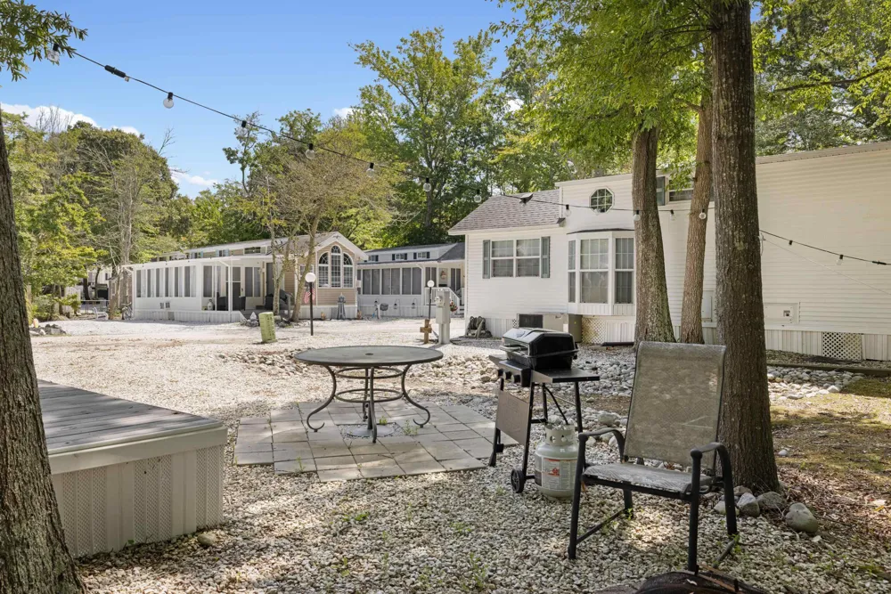709 Route 9 Cold Spring, NJ 08204