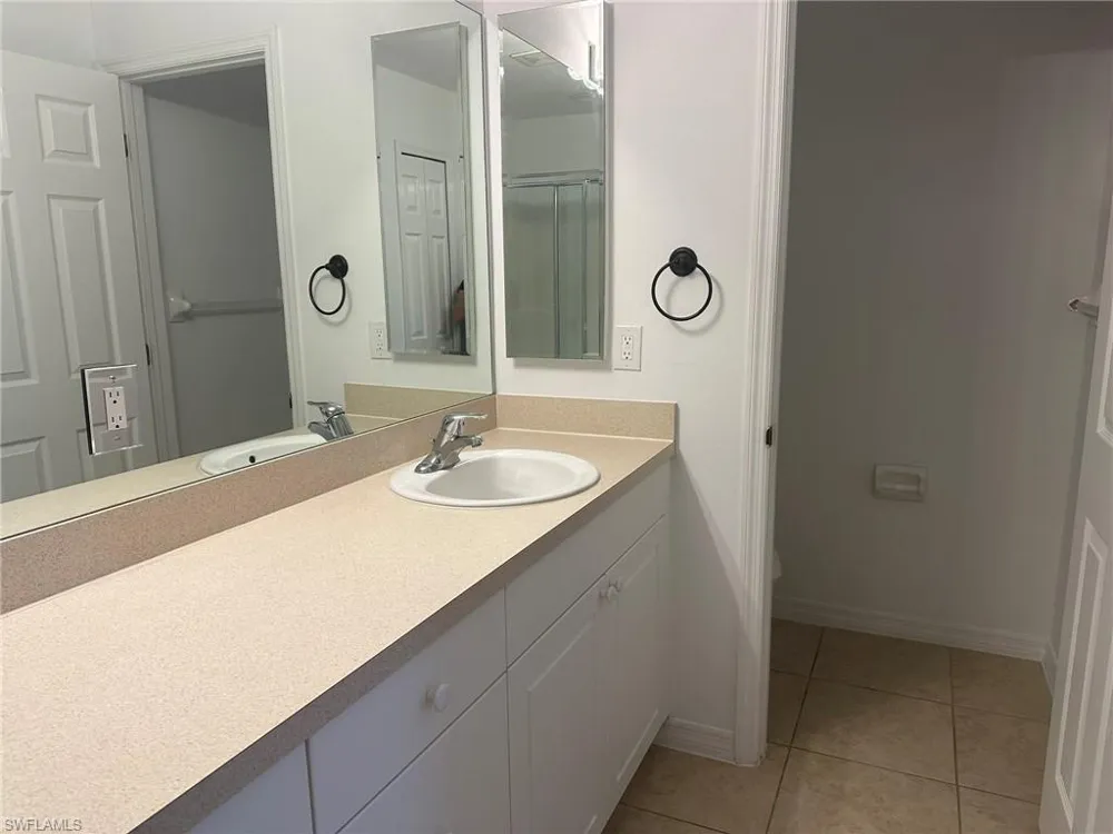 2148 NW 21st Place Cape Coral, FL 33993