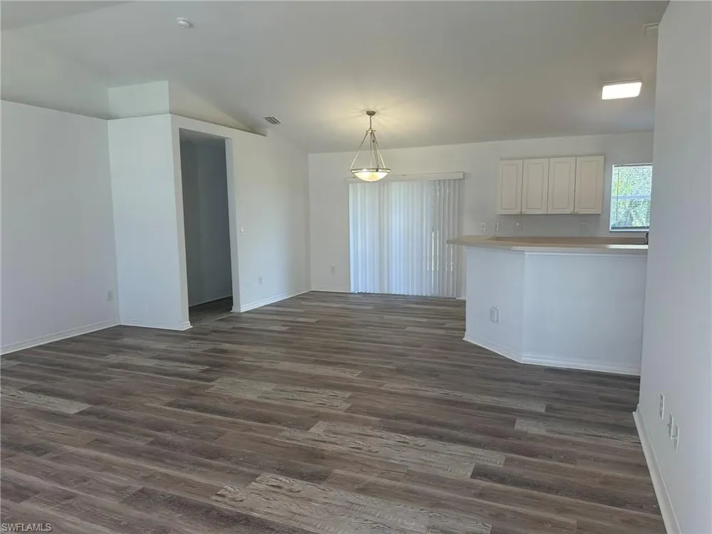 2148 NW 21st Place Cape Coral, FL 33993