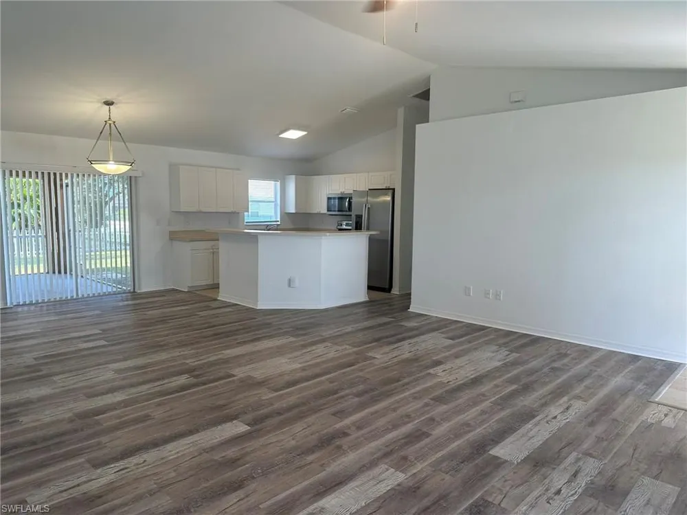 2148 NW 21st Place Cape Coral, FL 33993