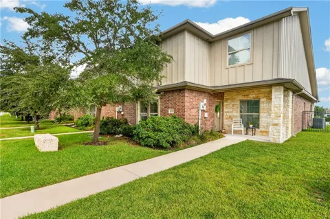 3633 Kenyon Drive