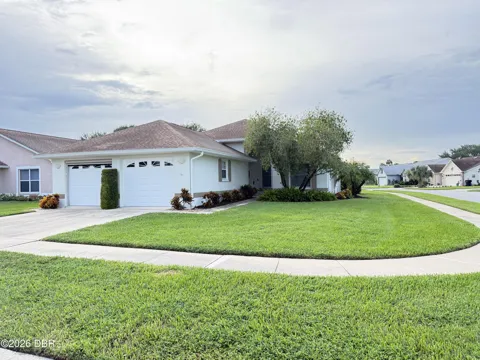 682 Middlebury Loop