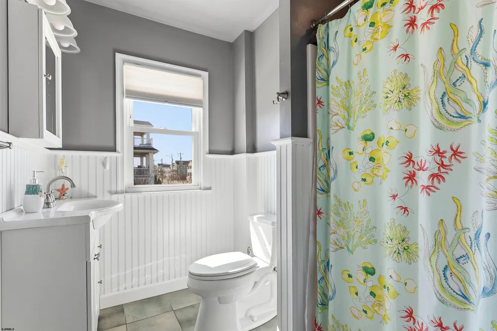 15 E 14th Street Ocean City, NJ 08226