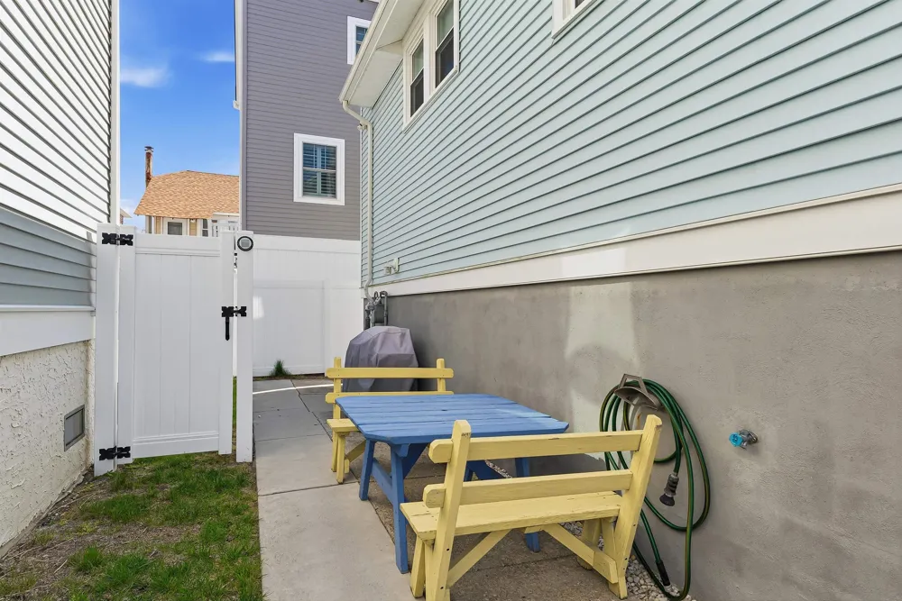 15 E 14th Street Ocean City, NJ 08226