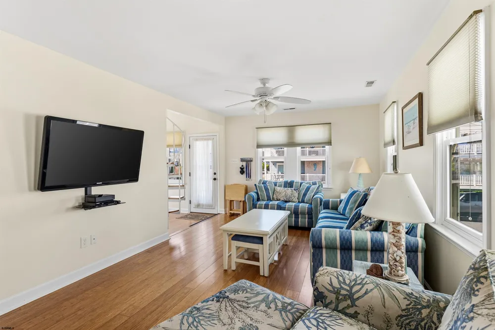 15 E 14th Street Ocean City, NJ 08226