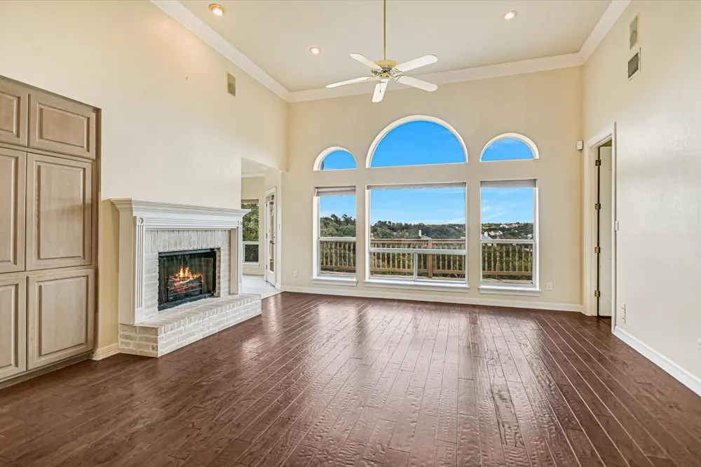 8703 Bluegrass Drive Austin, TX 78759