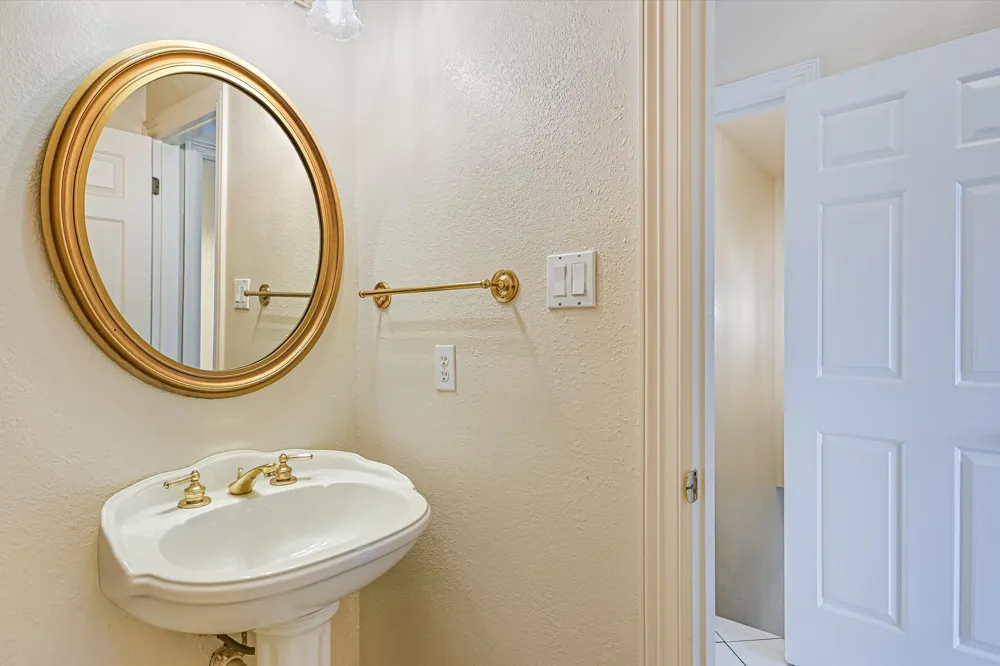 8703 Bluegrass Drive Austin, TX 78759