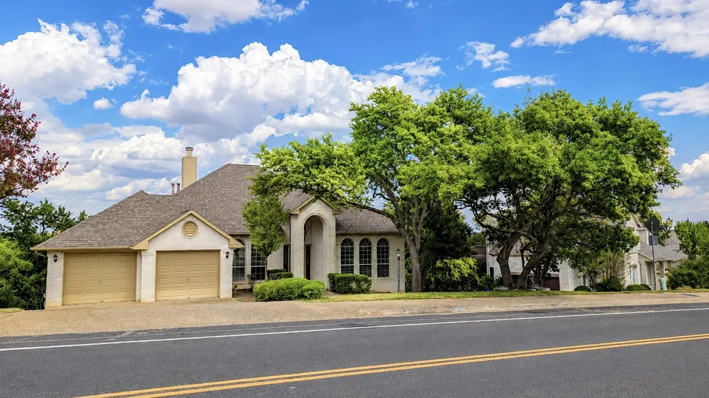 8703 Bluegrass Drive Austin, TX 78759