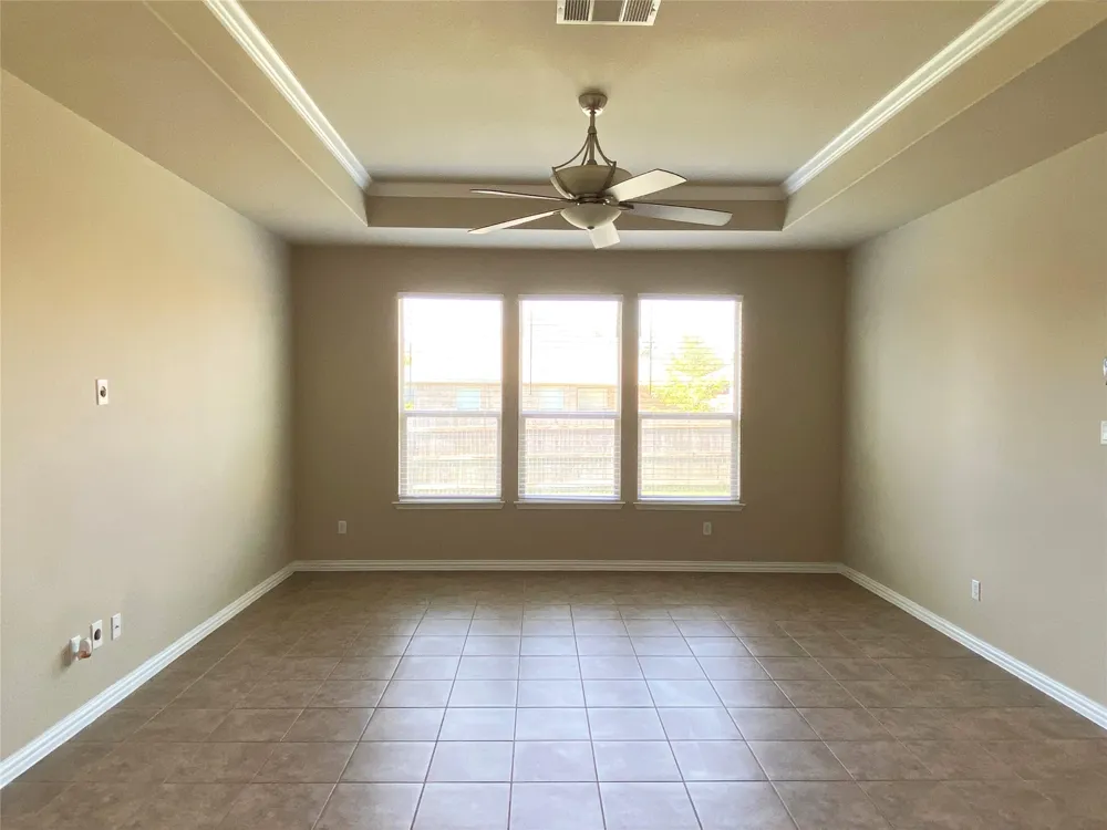 2009 Mary Ella Drive Leander, TX 78641