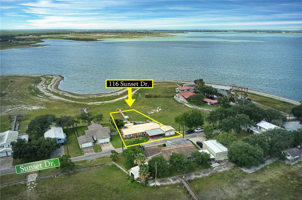 116 Sunset Drive Mathis, TX 78368