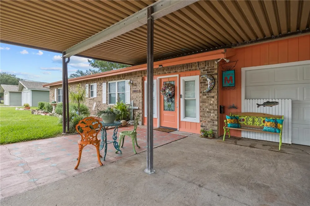 116 Sunset Drive Mathis, TX 78368
