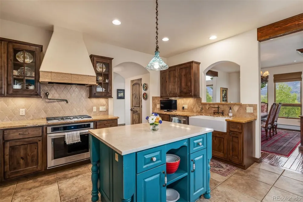 2204 Hamilton Creek Road Silverthorne, CO 80498