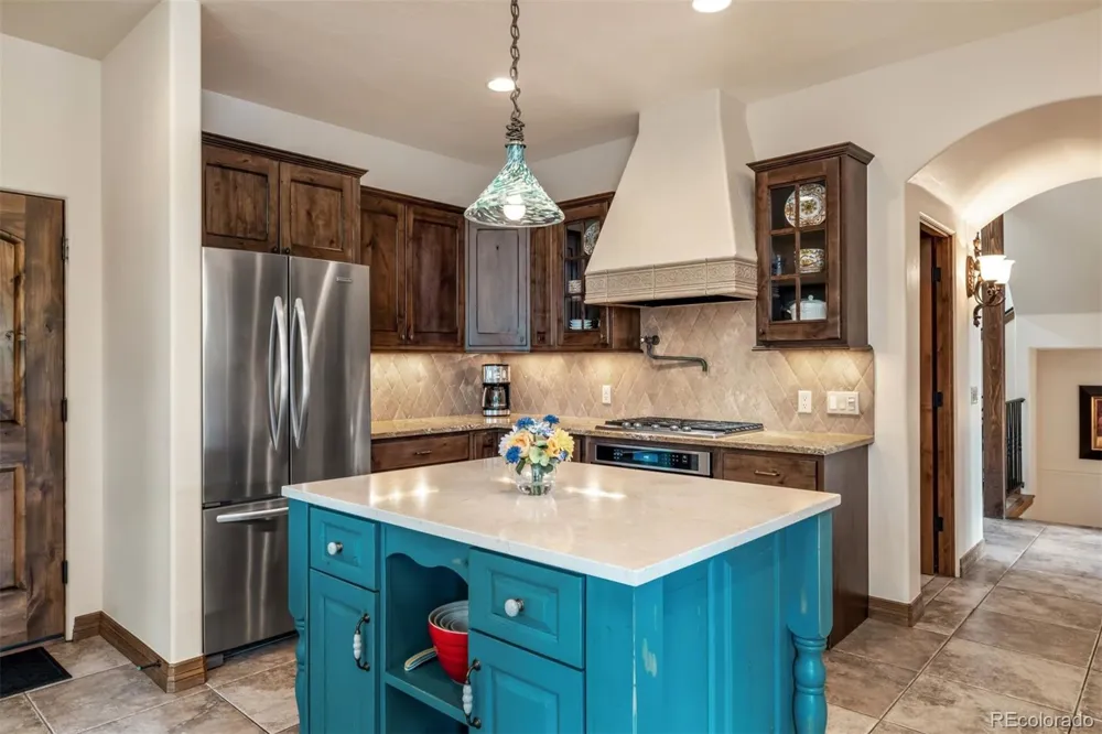2204 Hamilton Creek Road Silverthorne, CO 80498
