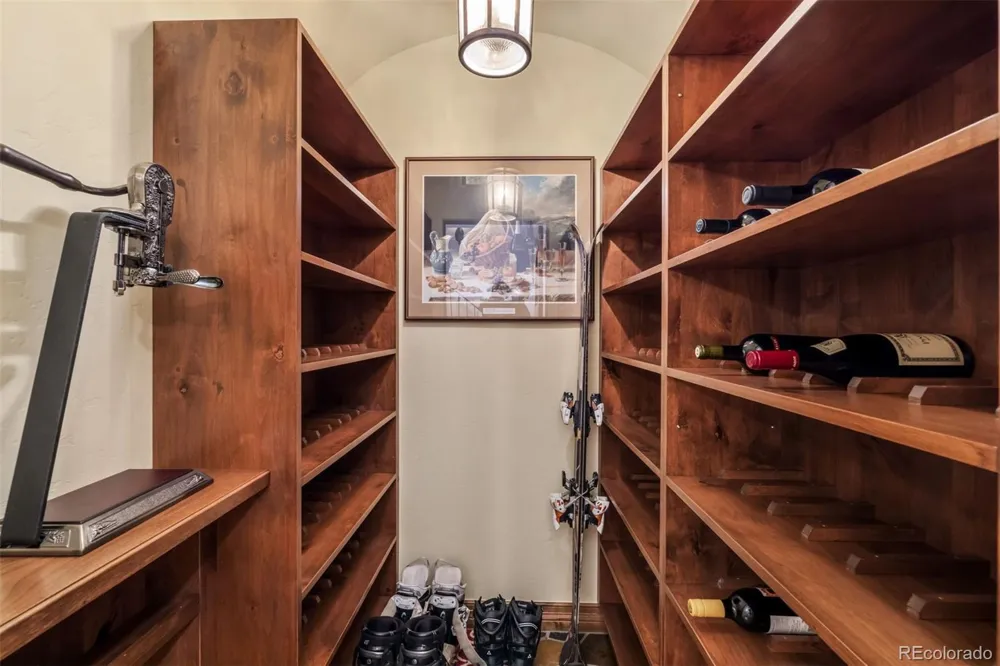 2204 Hamilton Creek Road Silverthorne, CO 80498