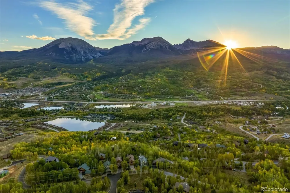 2204 Hamilton Creek Road Silverthorne, CO 80498