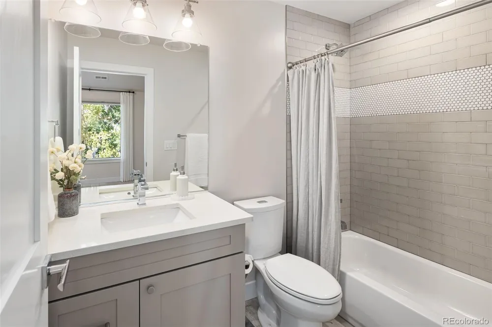 2525 S Columbine Street Denver, CO 80210