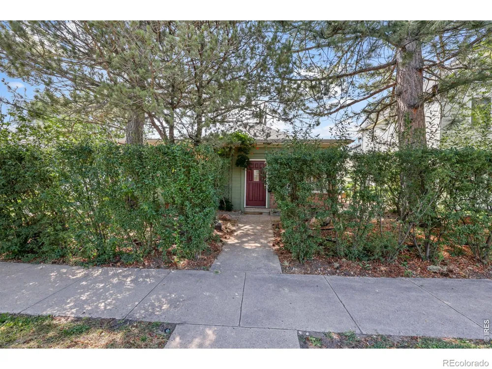 2212 Pine Street Boulder, CO 80302