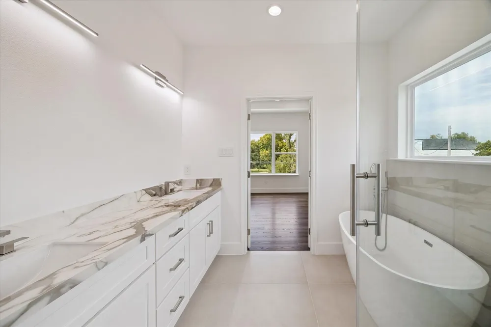 5308 Salina Street Houston, TX 77026