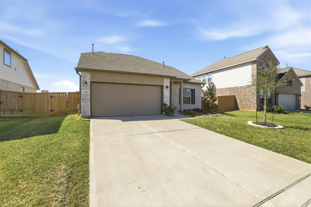 32315 Melbrooke Drive Brookshire, TX 77423