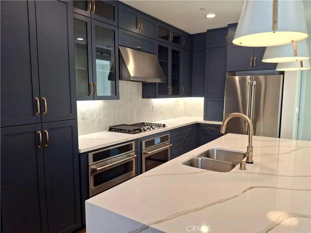 3552 Via Nido Carlsbad, CA 92009