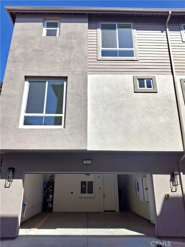 3552 Via Nido Carlsbad, CA 92009